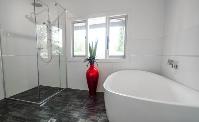 تختخواب و صبحانه Pirathon Country Estate