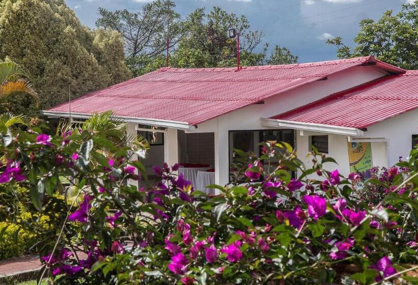 هتل Agroparque Las Villas