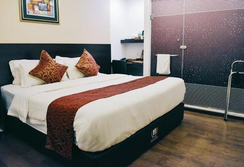 فندق J Suites