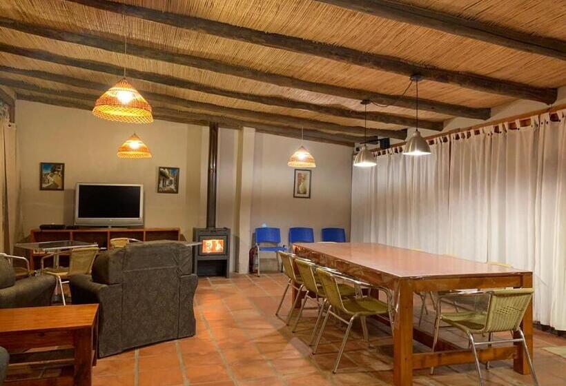 هتل La Posada De La Pedrera