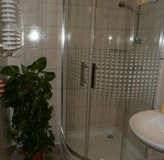 膳宿费 Napkorong Fogadó és Vendégház