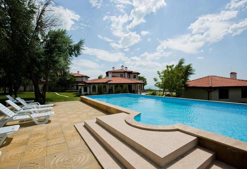 استراحتگاه Bell Tower At Blacksearama Golf&villas