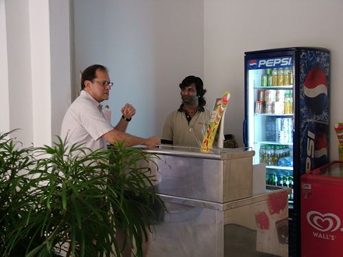 הוסטל Hutton Suites