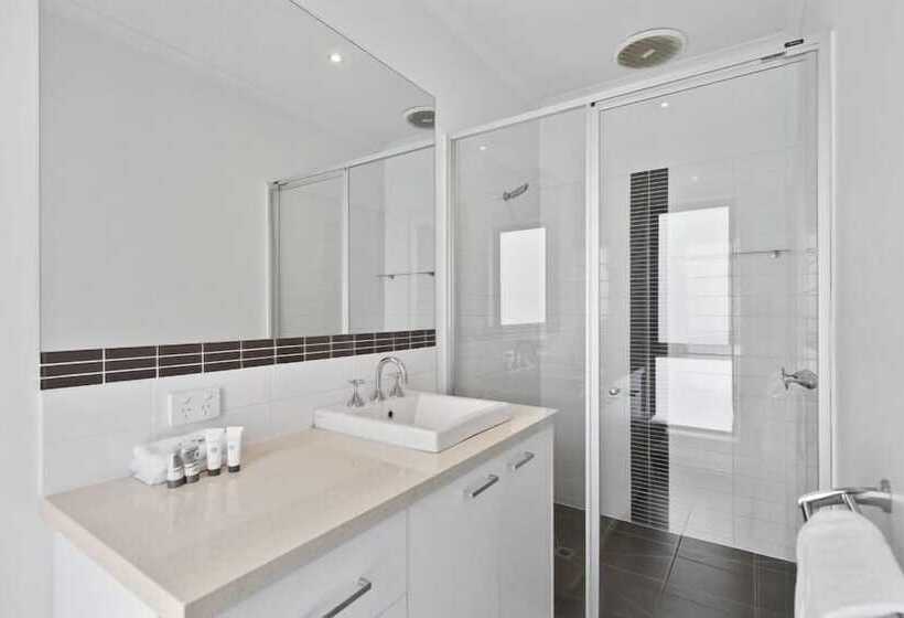 Beach & Golf Stays Torquay