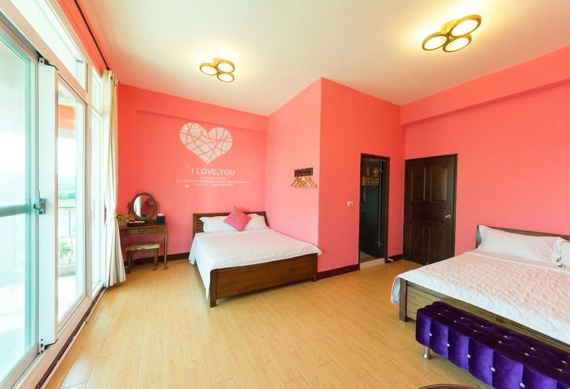 تختخواب و صبحانه Kenting Bonjour Resort