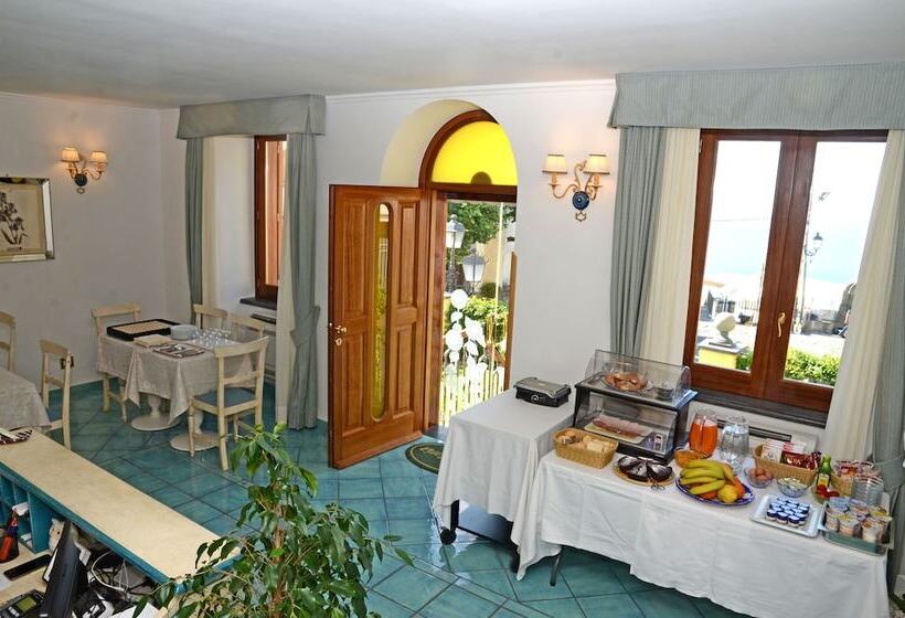 تختخواب و صبحانه Villa Maria