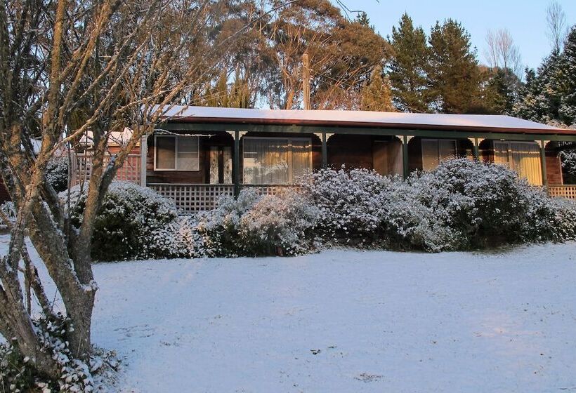 Cedar Lodge Cabins