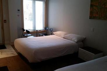 Dundas Apartments & Suites
