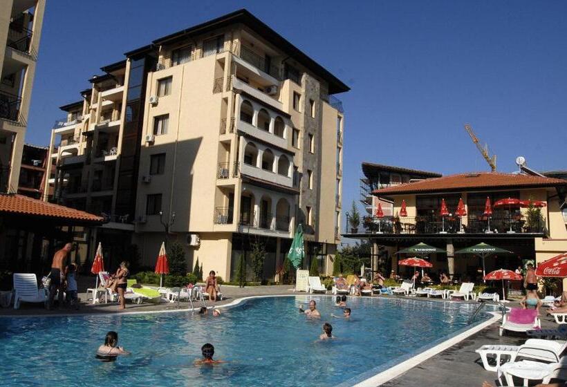 هتل Apartment Tourist Complex Rose Village