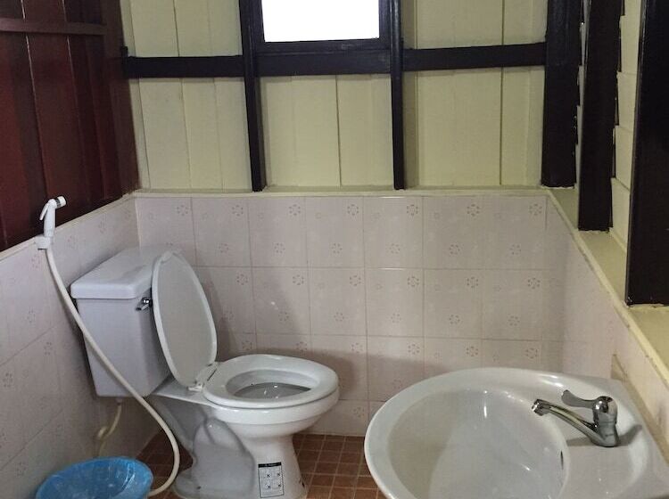 هتل Baan Kong Homestay