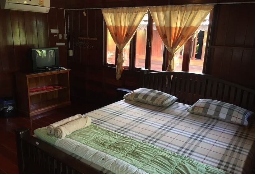 هتل Baan Kong Homestay