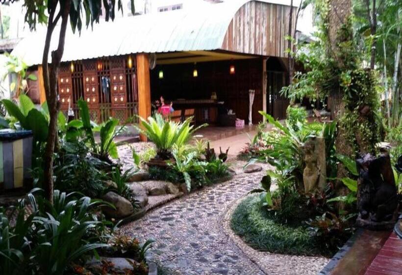 هتل Baanplaidoi Resort