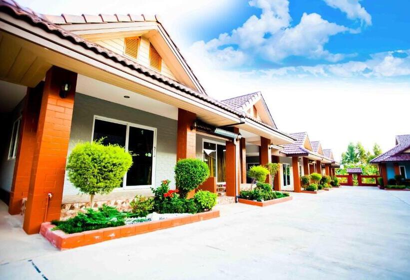 هتل Benwadee Resort Pattaya