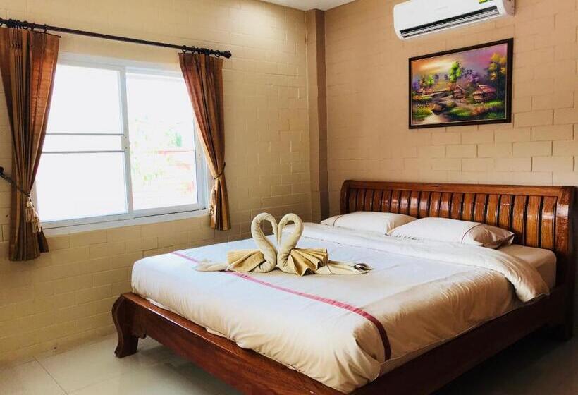 هتل Benwadee Resort Pattaya