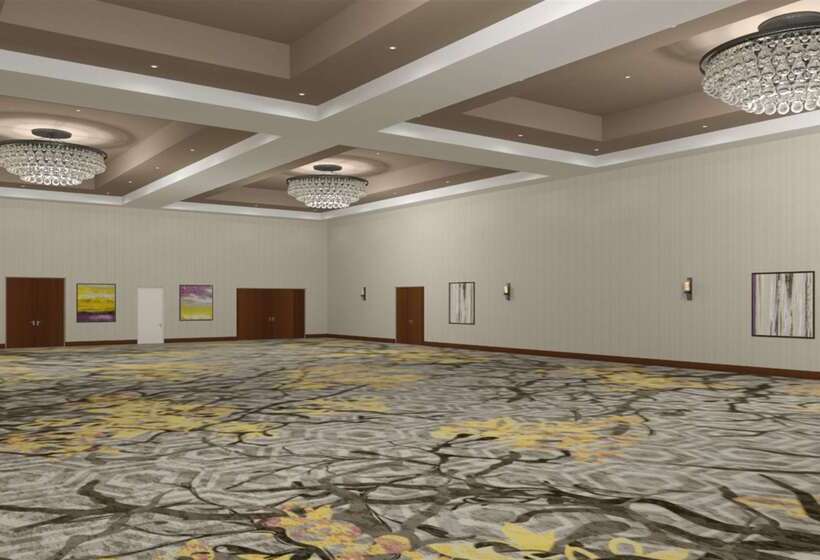 Отель Embassy Suites By Hilton Berkeley Heights