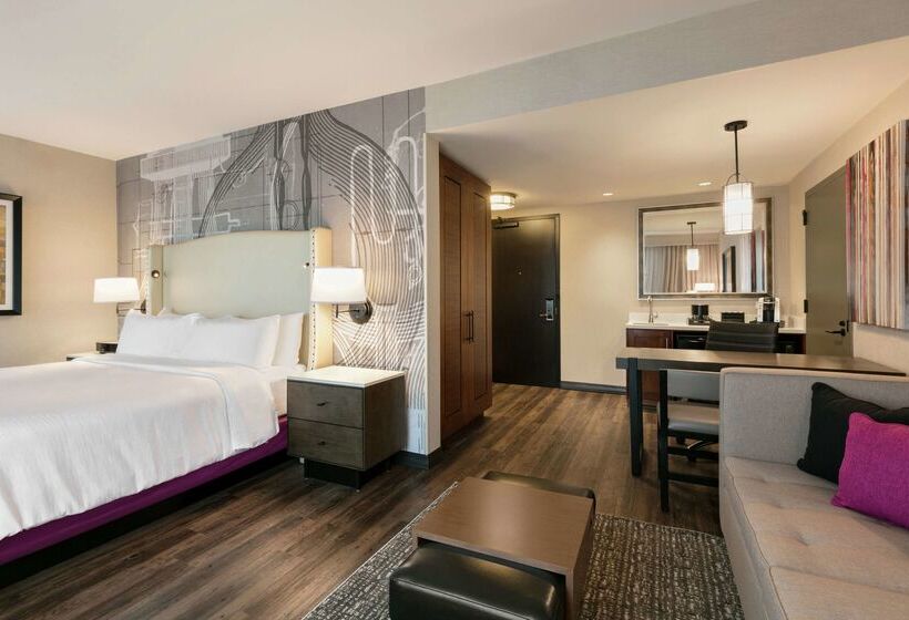 Отель Embassy Suites By Hilton Berkeley Heights