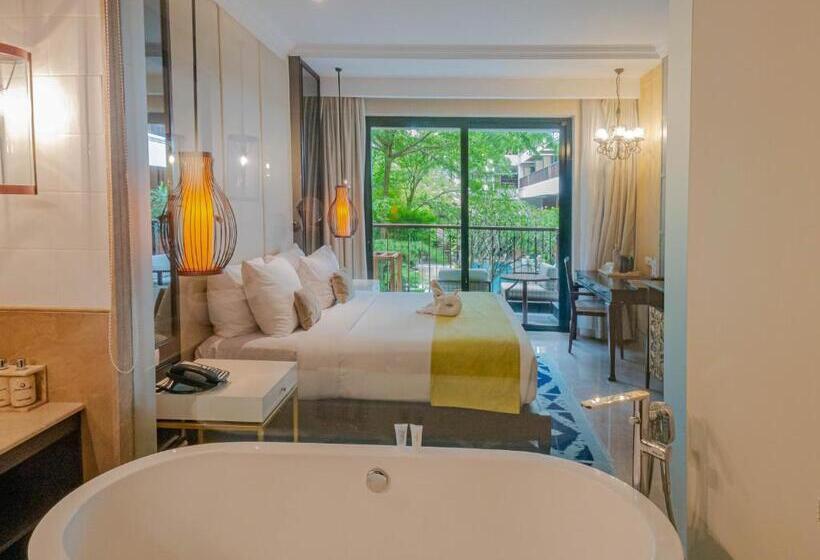 هتل Jambuluwuk Oceano Seminyak