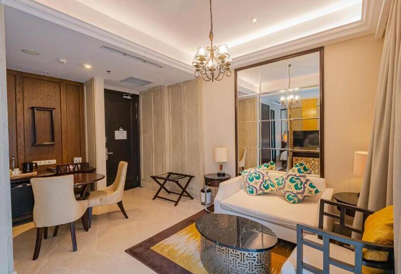 هتل Jambuluwuk Oceano Seminyak