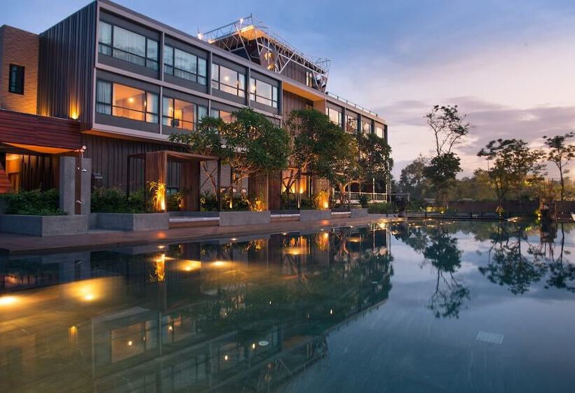 هتل North Hill City Resort  Sha Extra Plus