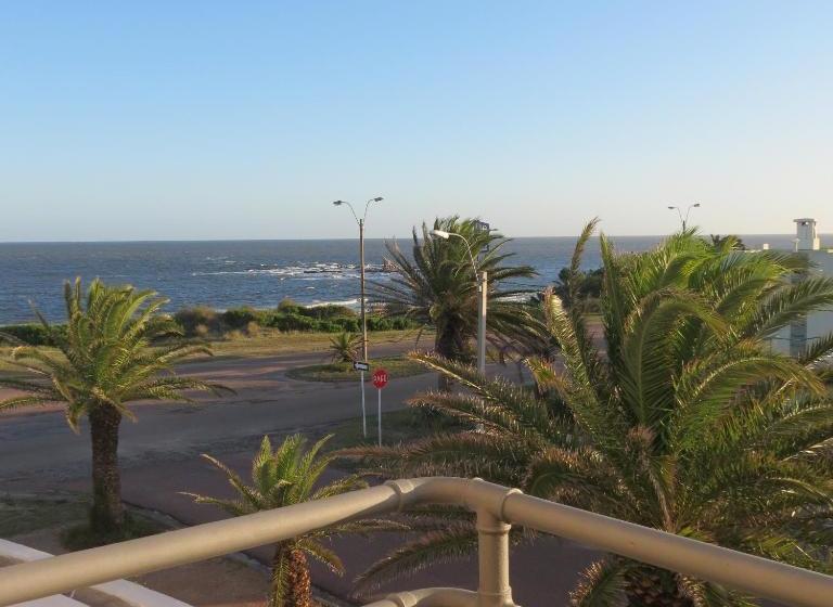 هتل Rex De Atlantida