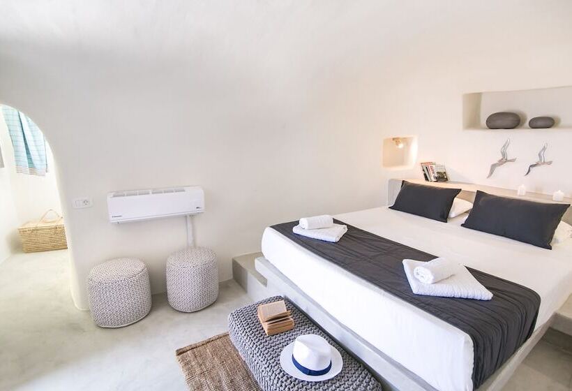 هتل Santorini Villas