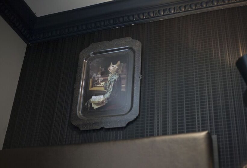 هتل The House Of Toby