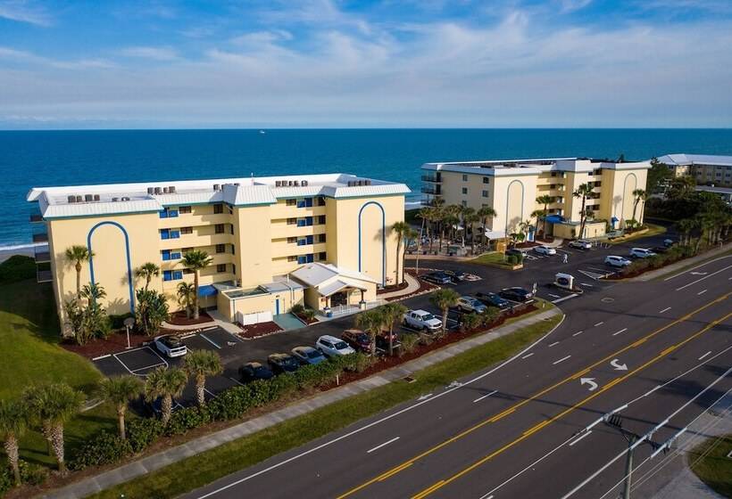 Las Olas Beach Club