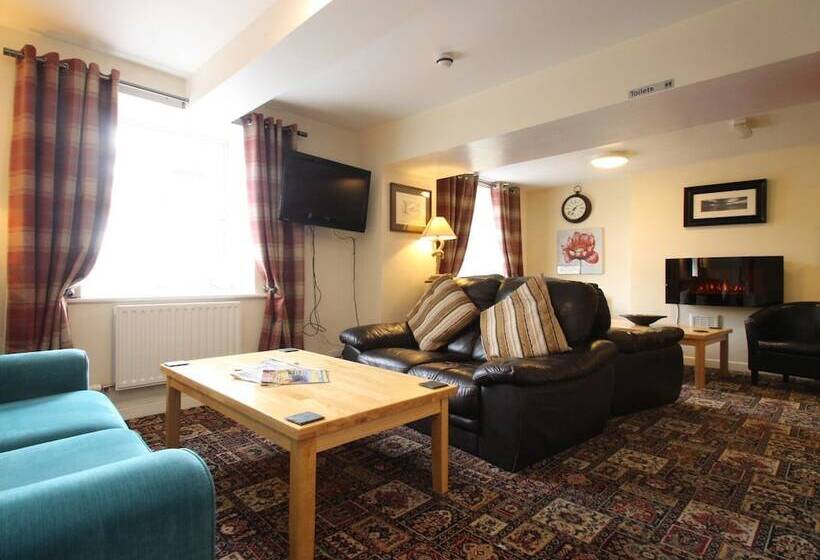 膳宿费 Acorn Guest House