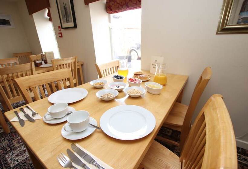 膳宿费 Acorn Guest House
