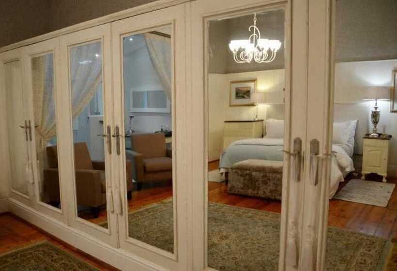 פנסיון Oleander Guest House