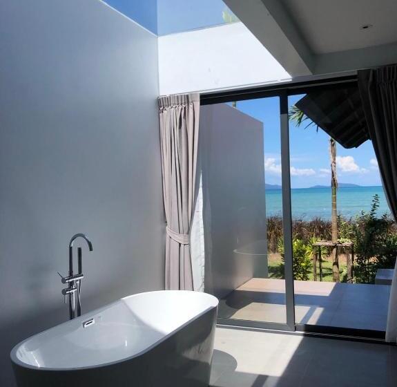 هتل Little Moon Villa