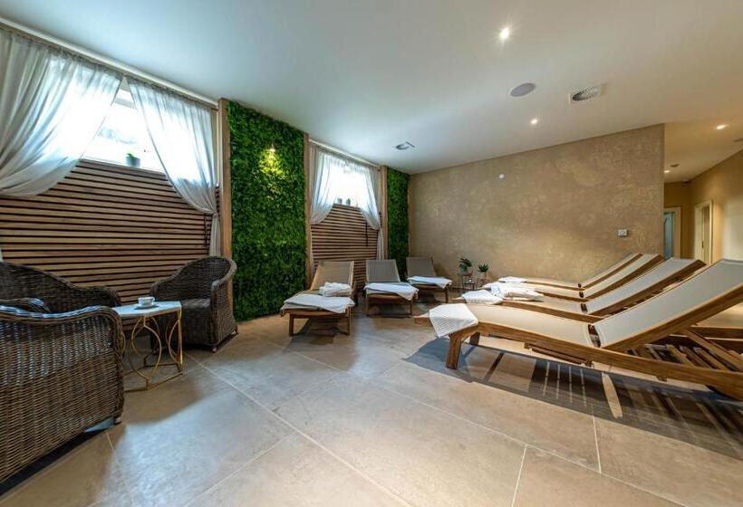 Wellness Hotel Pivovar Monopol