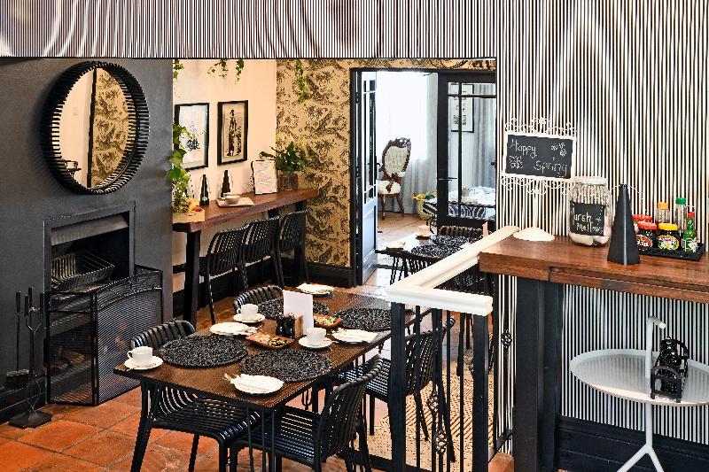 بنسيون Ashbourne Boutique Guest House