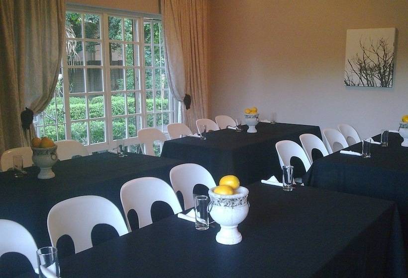 پانسیون Palm Tree Manor