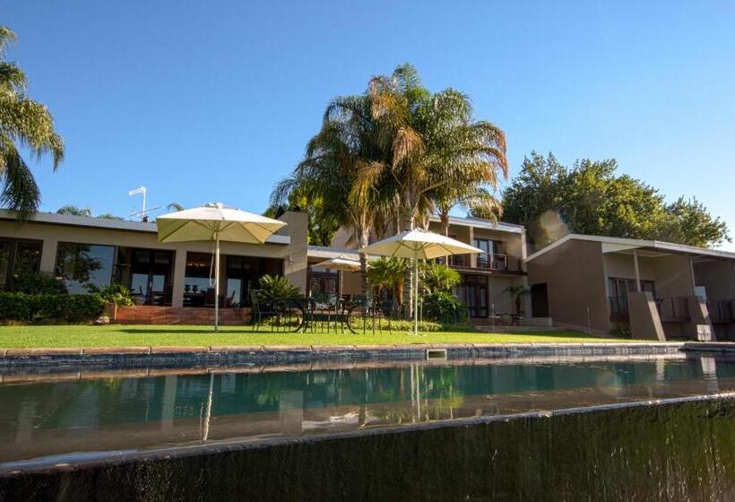 膳宿费 River Place Manor