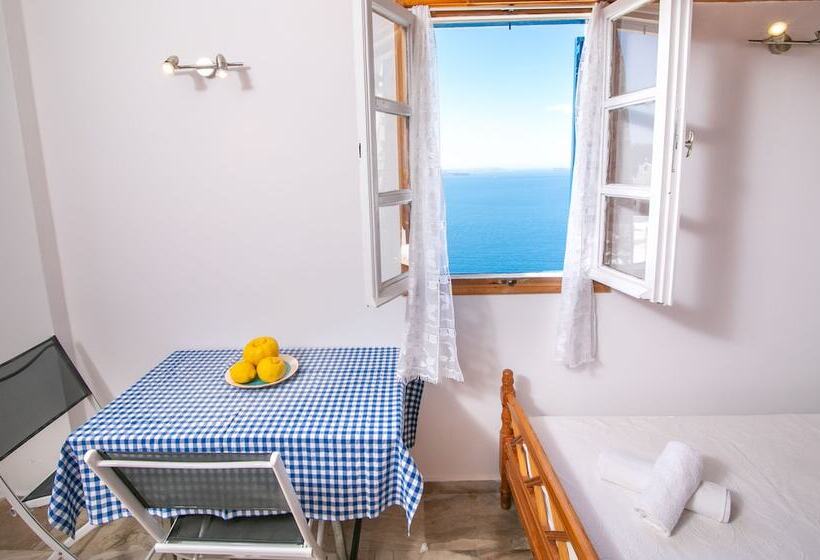 Stelios Rooms
