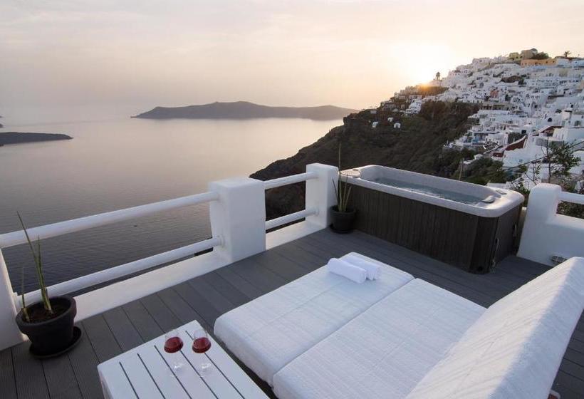 White Rook Cave House By Caldera Houses