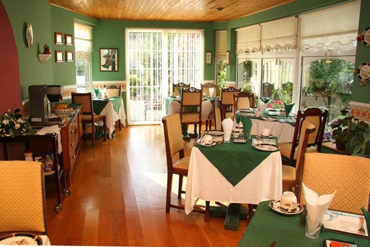 住宿加早餐  Berkeley Lodge