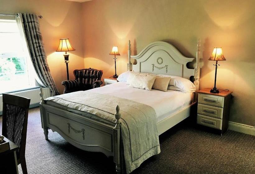 Bed and Breakfast Laburnum Lodge