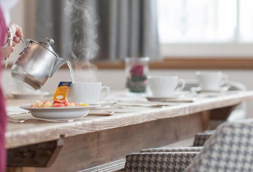 住宿加早餐 Superior Hotel Edelweiss