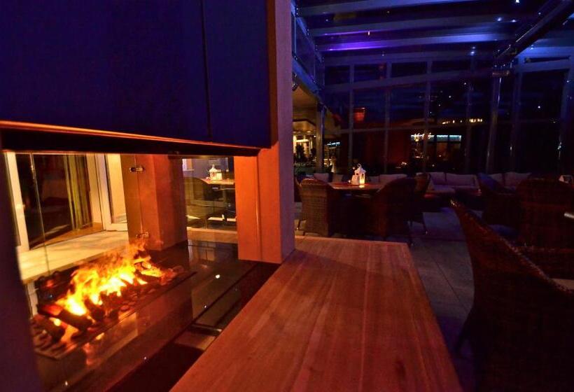 فندق G.h. Knoll Proellhofer Cafe Bar Hills