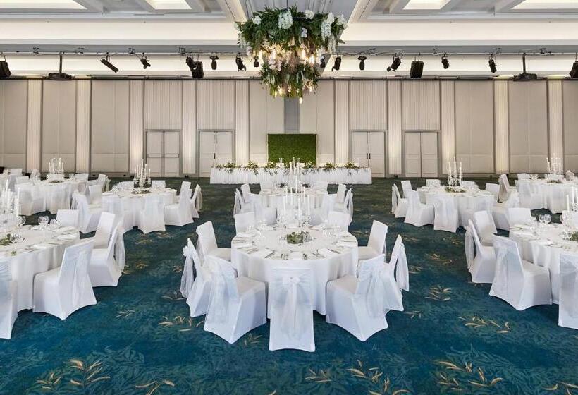 Отель Jw Marriott Gold Coast Resort & Spa