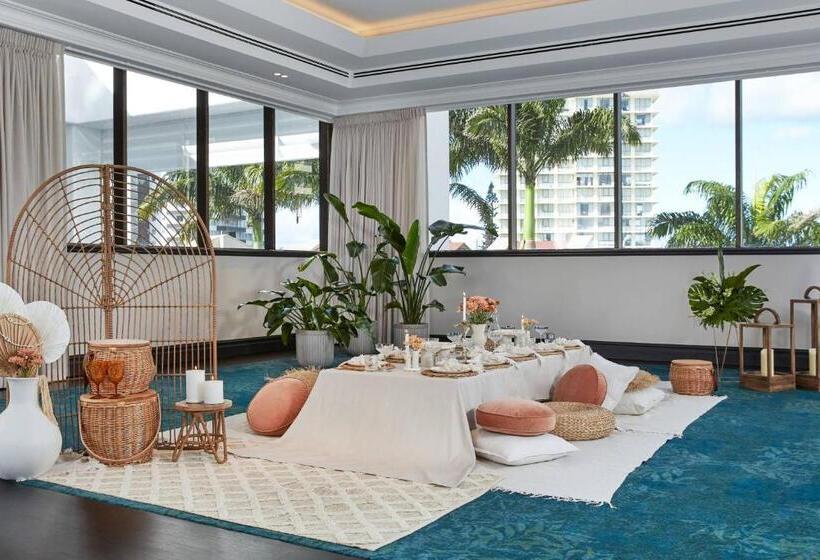 Отель Jw Marriott Gold Coast Resort & Spa