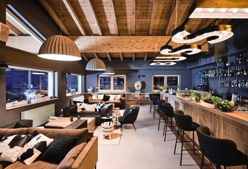 בית מלון כפרי Places Obertauern By Valamar