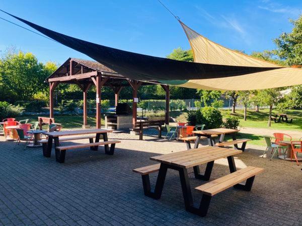 Общежитие Auberge De Jeunesse De La Roche Champlon