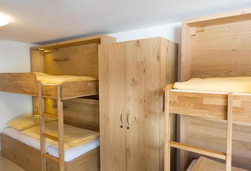 הוסטל Jugendgästehaus Schaidberg