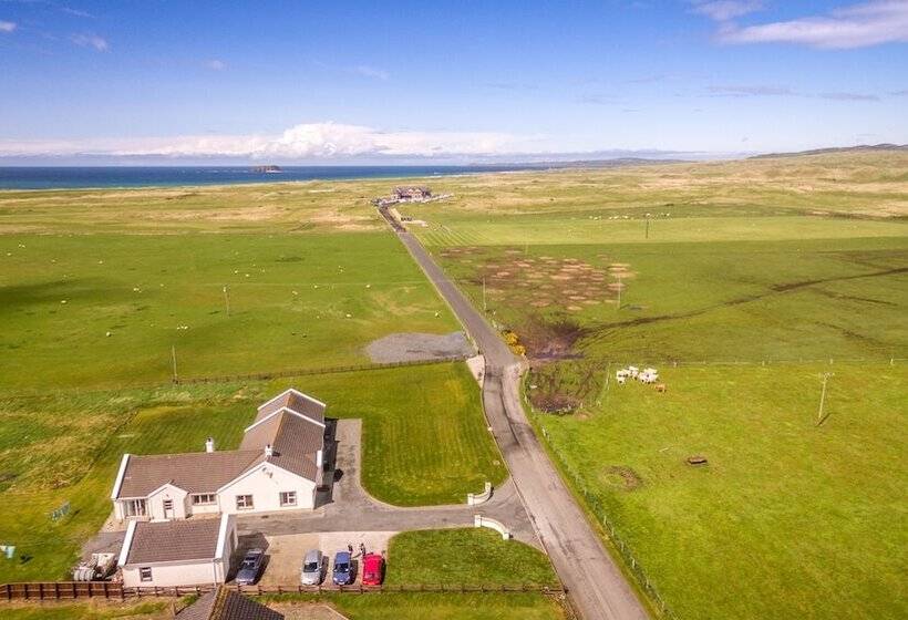 مبيت وإفطار Doherty's Country Accommodation