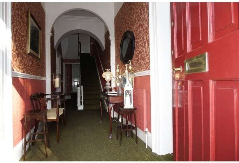 مبيت وإفطار Ivyleigh House