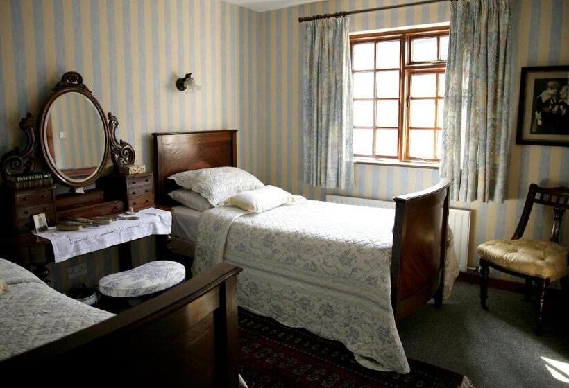 مبيت وإفطار Marsh Mere Lodge