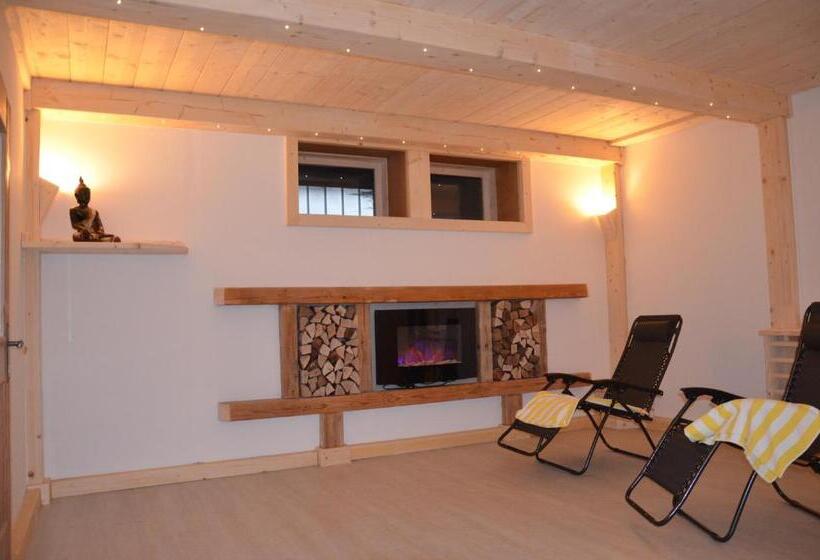 تختخواب و صبحانه Pension Zum Schreiner